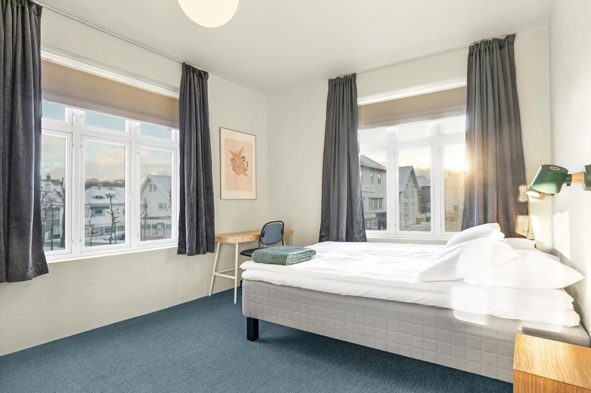 Central Guest House - Bedroom With Private Bathroom Stavanger Room photo