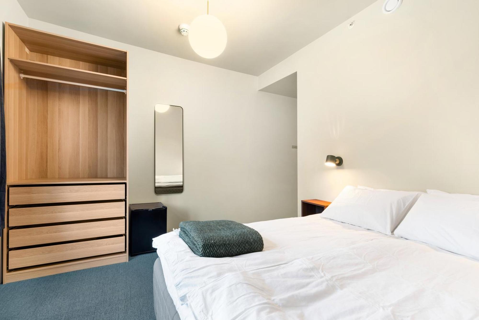 Central Guest House - Bedroom With Private Bathroom Stavanger Room photo