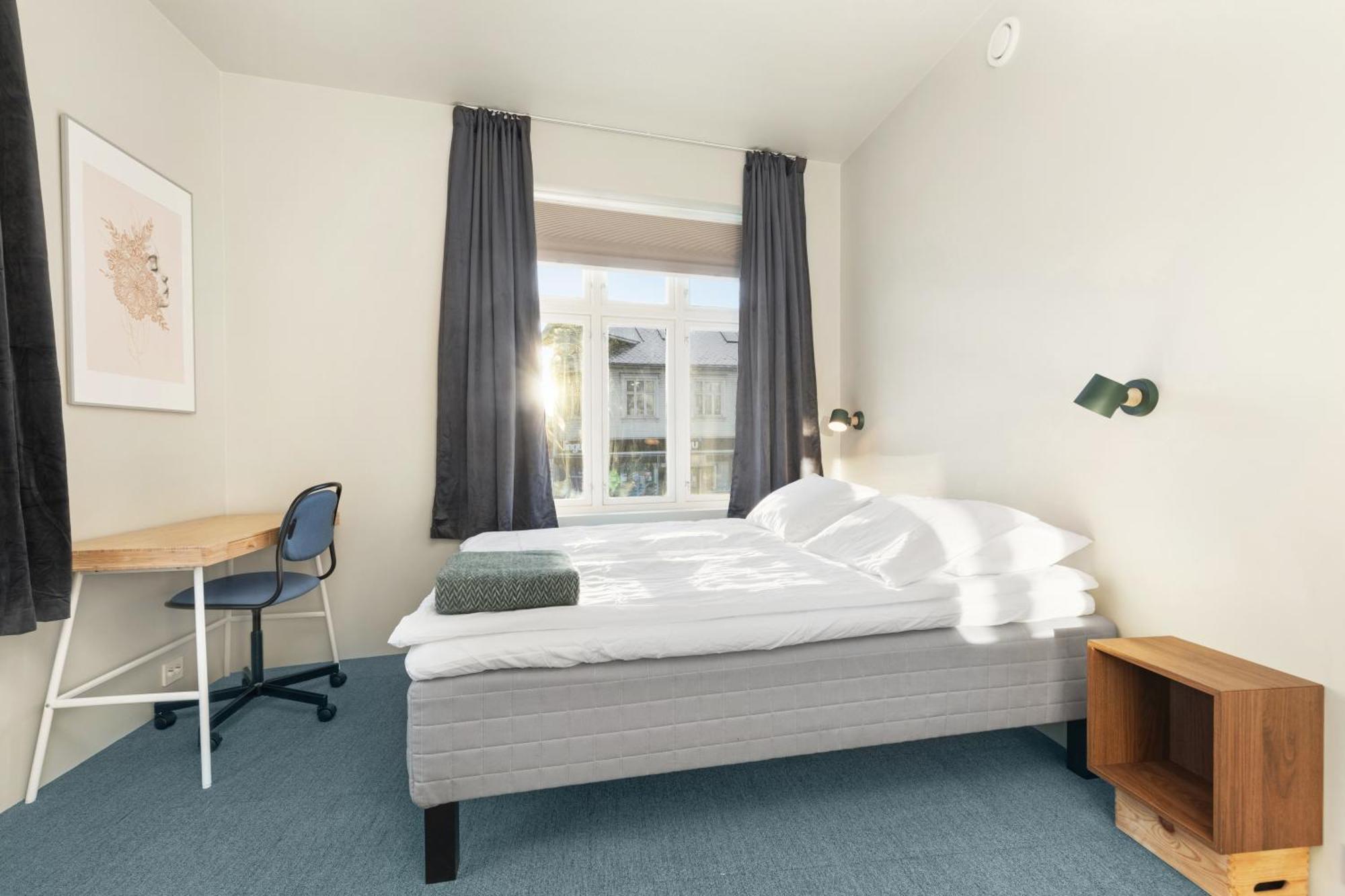 Central Guest House - Bedroom With Private Bathroom Stavanger Room photo